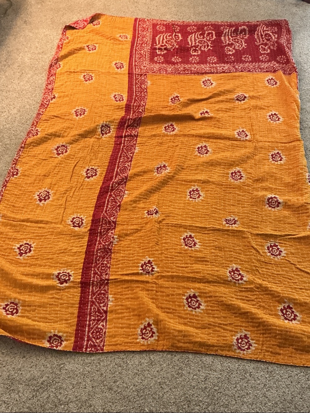 Kantha Blanket Twin Size ~ Red & Yellow - Picture 3 of 4